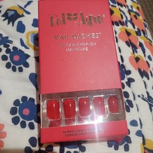 Red Aspen Nails in Tulips for Tiffany